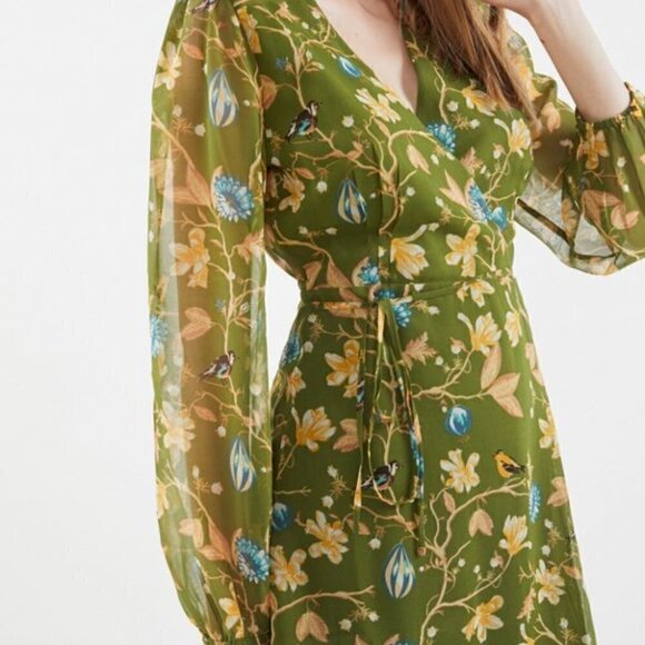 Urban Outfitters Bleeker Dress Size Medium - Picture 3 of 11